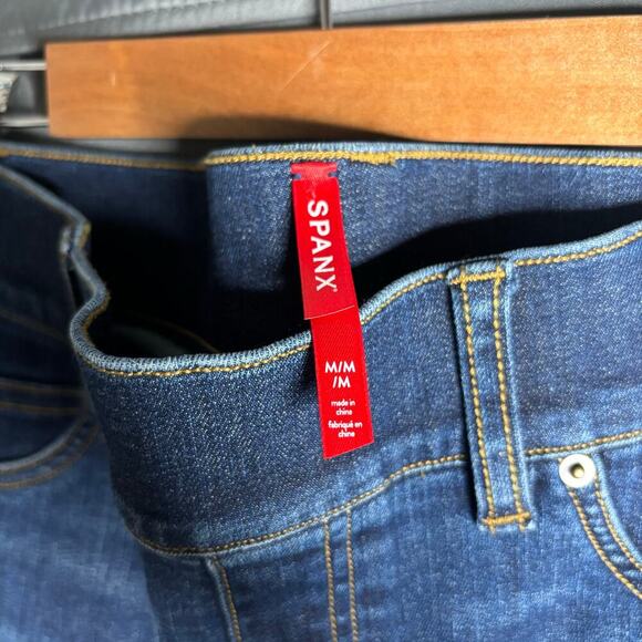 Spanx Flare Jeans Midnight Shade Size M - Picture 10 of 10